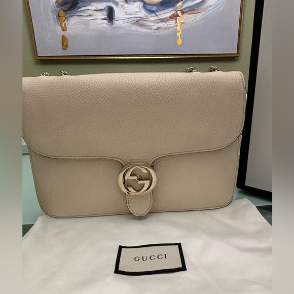 Authentic Gucci Beige Leather Shoulder Bag-Retails $2995 - Picture 2 of 7